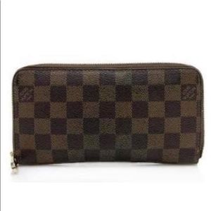 LOUIS VUITTON WALLET